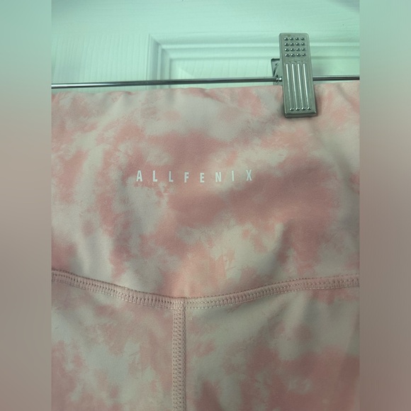 Anthropologie All Fenix Pink and White Cloud Leggings - Picture 3 of 6